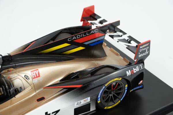 Top Speed - 1:18 Cadillac V-Series.R No.12 Hertz Team Jota 24h Le Mans 2025 (TS0679) Resin Model 14 Top Speed - 1:18 Cadillac V-Series.R No.12 Hertz Team Jota 24h Le Mans 2025 (TS0679) Resin Model