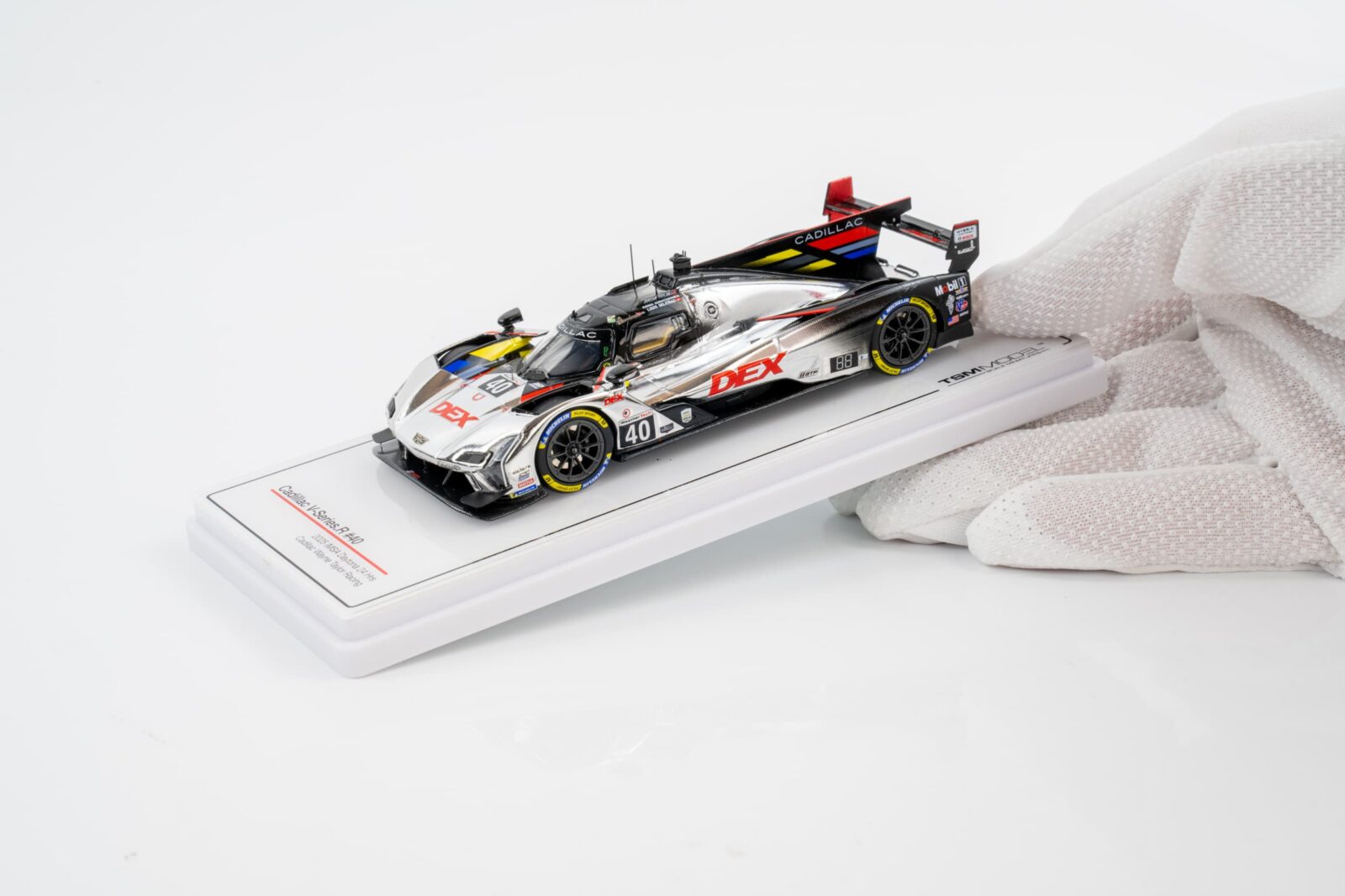 TSM - 1:43 Cadillac V-Series.R No.40 Wayne Taylor Racing 2025 IMSA