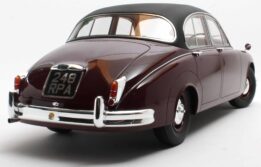 12ART - 1:12 Jaguar Mk.II Maroon with Black Roof "Inspector Morse" - UK Exclusive Limited Edition Resin Model