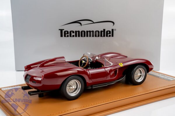 Tecnomodel - 1:18 Ferrari 250 TR Pontoon Fender Street Version 1958 Mugello Red - Limited Edition Resin Model 3 Tecnomodel - 1:18 Ferrari 250 TR Pontoon Fender Street Version 1958 Mugello Red - Limited Edition Resin Model