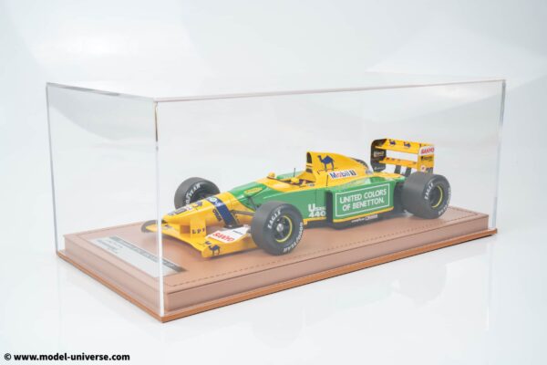 Tecnomodel - 1:18 Benetton B192 No.20 Martin Brundle British GP 1992 - Limited Edition Resin Model with Display Case 12 Tecnomodel - 1:18 Benetton B192 No.20 Martin Brundle British GP 1992 - Limited Edition Resin Model with Display Case