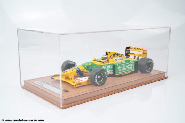 Tecnomodel - 1:18 Benetton B192 No.19 Michael Schumacher Winner Belgian GP 1992 with Driver Figure (TMD18-404A) Limited Edition Resin Model with Display Case 11 Tecnomodel - 1:18 Benetton B192 No.19 Michael Schumacher Winner Belgian GP 1992 with Driver Figure - Limited Edition Resin Model with Display Case