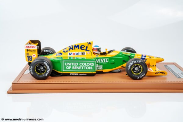Tecnomodel - 1:18 Benetton B192 No.19 Michael Schumacher Winner Belgian GP 1992 with Driver Figure (TMD18-404A) Limited Edition Resin Model with Display Case 14 Tecnomodel - 1:18 Benetton B192 No.19 Michael Schumacher Winner Belgian GP 1992 with Driver Figure - Limited Edition Resin Model with Display Case