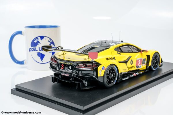 Top Speed - 1:18 Chevrolet Corvette Z06 GT3.R No.3 Daytona 24h 2025 Pratt Miller - Garcia, Juncadella, Sims - Resin Model 15 Top Speed - 1:18 Chevrolet Corvette Z06 GT3.R No.3 Daytona 24h 2025 Pratt Miller - Garcia, Juncadella, Sims - Resin Model