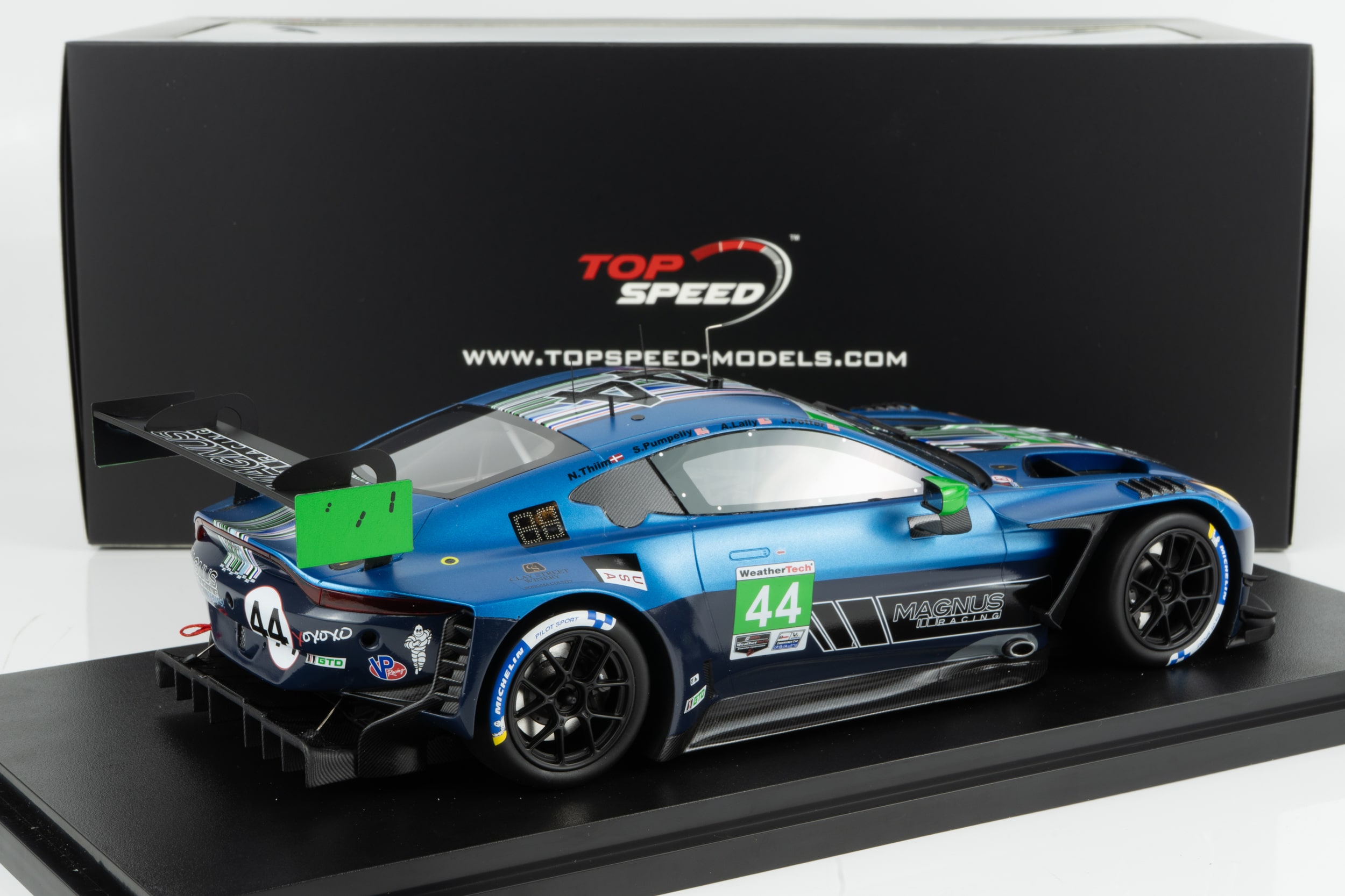 Top Speed - 1:18 Aston Martin Vantage GT3 EVO No.44 Magnus Racing 2025 IMSA Daytona 24h - Resin Model 2 Top Speed - 1:18 Aston Martin Vantage GT3 EVO No.44 Magnus Racing 2025 IMSA Daytona 24h - Resin Model - Image 2