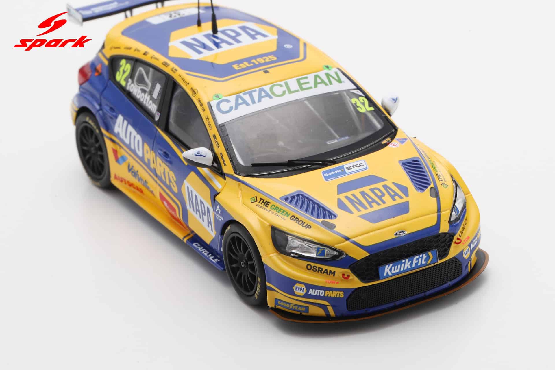 Spark 1:43 Ford Focus ST NAPA Racing No.32 Daniel Rowbottom BTCC Croft Race 2 Winner 2025 (UK029) Limited Edition Resin Model 5 Spark 1:43 Ford Focus ST NAPA Racing No.32 Daniel Rowbottom BTCC Croft Race 2 Winner 2025 (UK029) Limited Edition Resin Model - Image 5