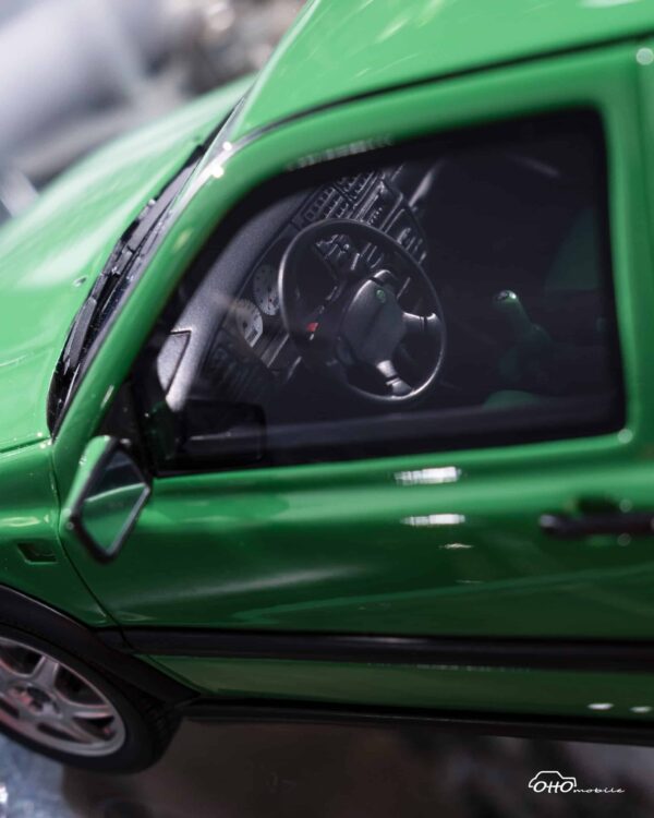 Otto Mobile - 1:18 Volkswagen Golf III GTI Concept Salsagreen 1995 - Limited Edition Resin Model 31 Otto Mobile - 1:18 Volkswagen Golf III GTI Concept Salsagreen 1995 - Limited Edition Resin Model