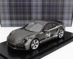 1:18 Porsche 911 (992) Coupe No.74 50 Years 2023 Aventurine Green - Limited Edition Resin Model - Spark Porsche Exclusive