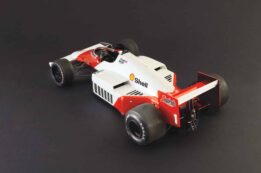 Italeri - 1:12 McLaren MP4/2C Prost/Rosberg 1986 Model Kit (4711)