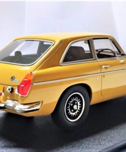 Cult Scale 1/18 MGB GT V8 Gold Diecast Model CML107-1