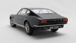 Cult Scale - 1:18 Aston Martin DBS Vantage Blue Metallic (1968) | Model  Universe