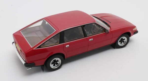 Cult Scale - 1:18 Rover 3500 SD1 Series 1 Red 12 Cult Scale - 1:18 Rover 3500 SD1 Series 1 Red