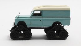 Matrix MX41208-012 1:43 Land Rover Series II Cuthbertson Conversion turquoise 1958