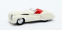 Matrix MX41001-132 1:43 Jaguar SS100 Vanden Plas Cream 1939 Resin Model Car