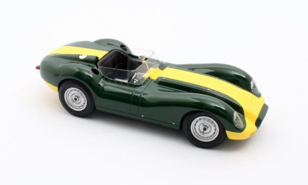 Matrix Lister Jaguar Green 1:18 Scale Model MXL1001-021