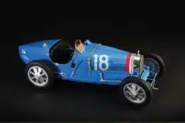 Italeri 4710 Bugatti Type 35B 1:12 Model Kit