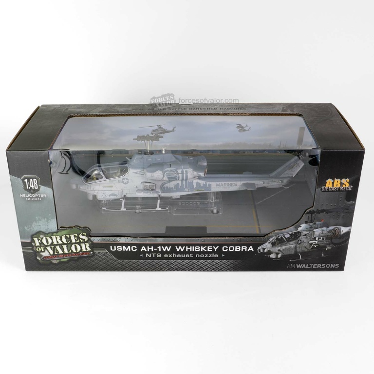 Forces of Valor 1:48 AH-1W Whiskey Cobra Attack Helicopter Diecast Model F820004A2