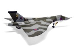 Corgi AA27205 Avro Vulcan b2 xl319 raf 1:48 diecast model plane