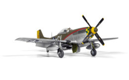 airfix - 1:48 north american p-51d mustang (a05131a) model kit