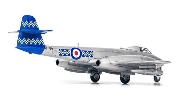 airfix - 1:72 gloster meteor f.8 (a04064) model kit