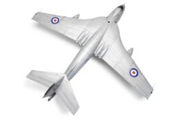 airfix - 1:72 vickers valiant b(pr)k.1 (a11001a) model kit