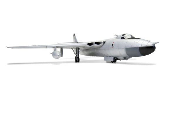 airfix - 1:72 vickers valiant b(pr)k.1 (a11001a) model kit