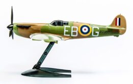 airfix quickbuild spitfire (j6000) model kit