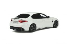 Otto Mobile 1:18 Alfa Romeo Giulia Quadrifoglio White OT839