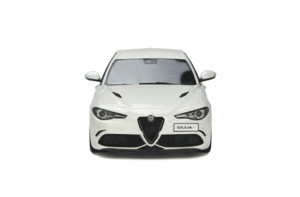 Otto Mobile 1:18 Alfa Romeo Giulia Quadrifoglio White OT839