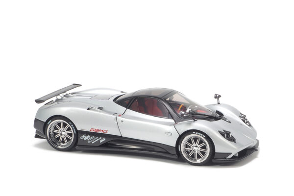 Almost Real 850401001 1:18 Pagani Zonda F Grigio Grey Diecast Models