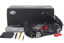 Almost Real 850403001 1:18 Pagani Zonda F Black Diecast Model