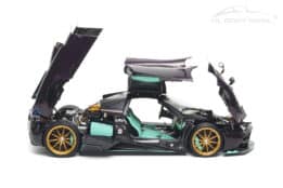 Almost Real - 1:18 Pagani Huayra Dinastia Yazi 2016 Purple - Diecast Model