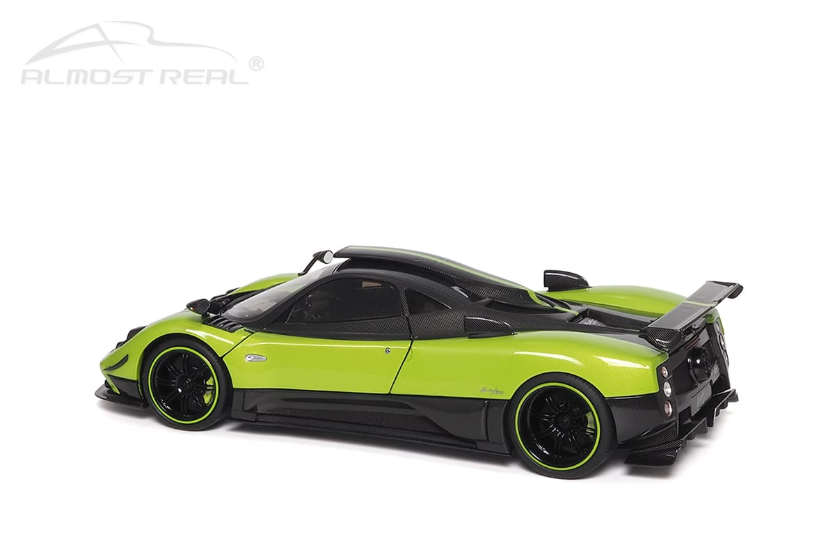 Almost Real 1:18 パガーニ ゾンダ チンクエ クーペ 2009 ヴェルデ