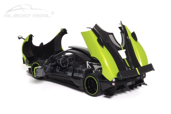 Almost Real - 1:18 Pagani Zonda Cinque Coupe 2009 Verde Firenze - Limited Edition Diecast Model 17 Almost Real - 1:18 Pagani Zonda Cinque Coupe 2009 Verde Firenze - Limited Edition Diecast Model