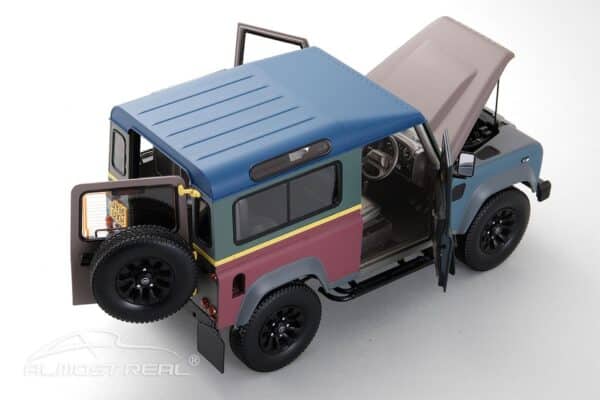 1:18 Land Rover Defender 90 "Paul Smith" Edition 2015 - Diecast Model - Almost Real