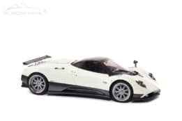 Almost Real - 1:18 Pagani Zonda F Bianco Fabriano 2005 - Limited Edition Diecast Model