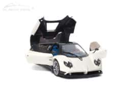 Almost Real - 1:18 Pagani Zonda F Bianco Fabriano 2005 - Limited Edition Diecast Model