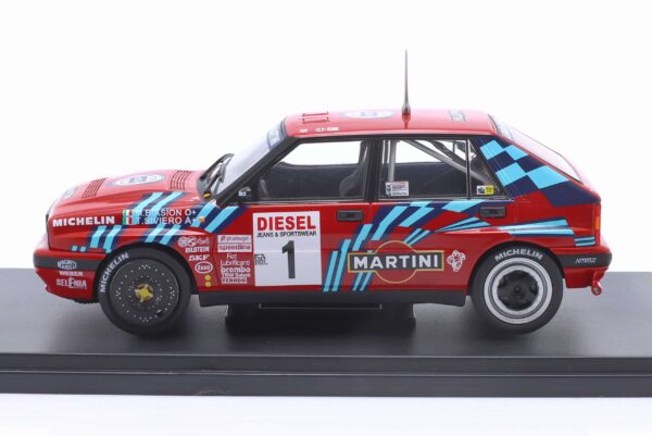 1:24 Lancia Delta Integrale 16V No.1 Miki Biasion Winner San Remo Rally 1989 - Diecast Model 7 1:24 Lancia Delta Integrale 16V No.1 Miki Biasion Winner San Remo Rally 1989 - Diecast Model