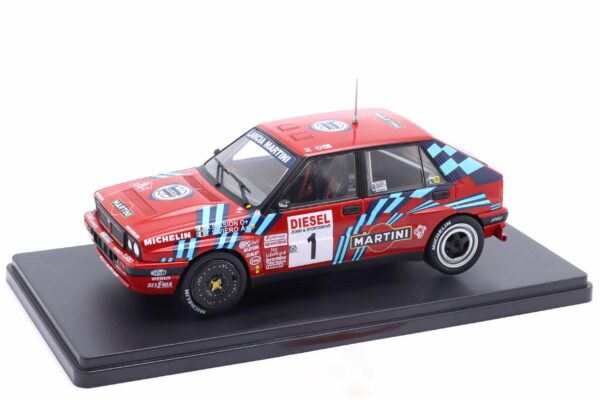 1:24 Lancia Delta Integrale 16V No.1 Miki Biasion Winner San Remo Rally 1989 - Diecast Model 9 1:24 Lancia Delta Integrale 16V No.1 Miki Biasion Winner San Remo Rally 1989 - Diecast Model
