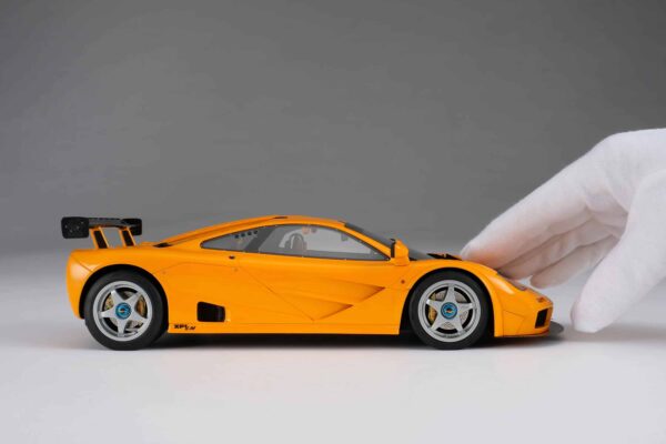 Amalgam - 1:18 McLaren F1 LM Orange - Resin Model 39 Amalgam - 1:18 McLaren F1 LM Orange - Resin Model