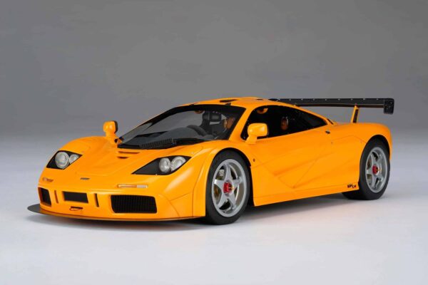 Amalgam - 1:18 McLaren F1 LM Orange - Resin Model 25 Amalgam - 1:18 McLaren F1 LM Orange - Resin Model