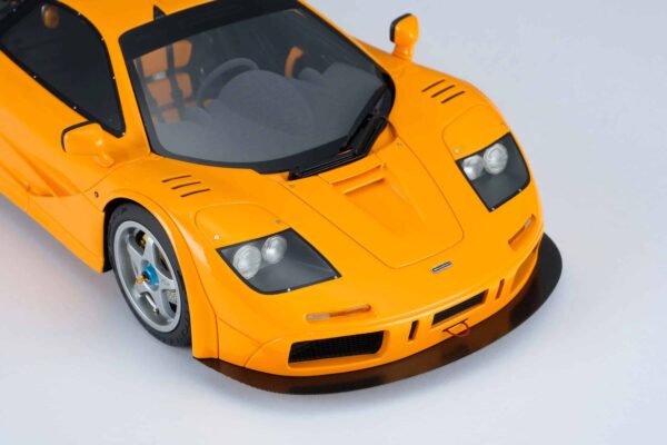 Amalgam - 1:18 McLaren F1 LM Orange - Resin Model 31 Amalgam - 1:18 McLaren F1 LM Orange - Resin Model