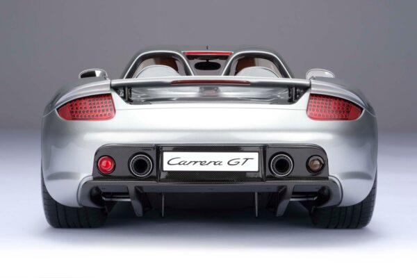 Amalgam 1:8 Porsche Carrera GT 2003 GT Silver Metallic (M6337-SC1) Resin Model 17 Amalgam 1:8 Porsche Carrera GT 2003 GT Silver Metallic (M6337-SC1) Resin Model