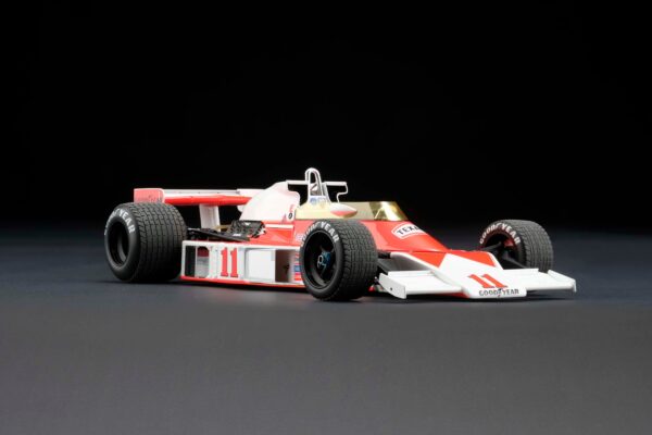 Amalgam 1:18 McLaren M23D 1976 Japanese GP James Hunt (M6349-SC1) Resin Model
