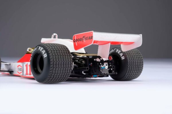 Amalgam 1:18 McLaren M23D 1976 Japanese GP James Hunt (M6349-SC1) Resin Model 19 Amalgam 1:18 McLaren M23D 1976 Japanese GP James Hunt (M6349-SC1) Resin Model
