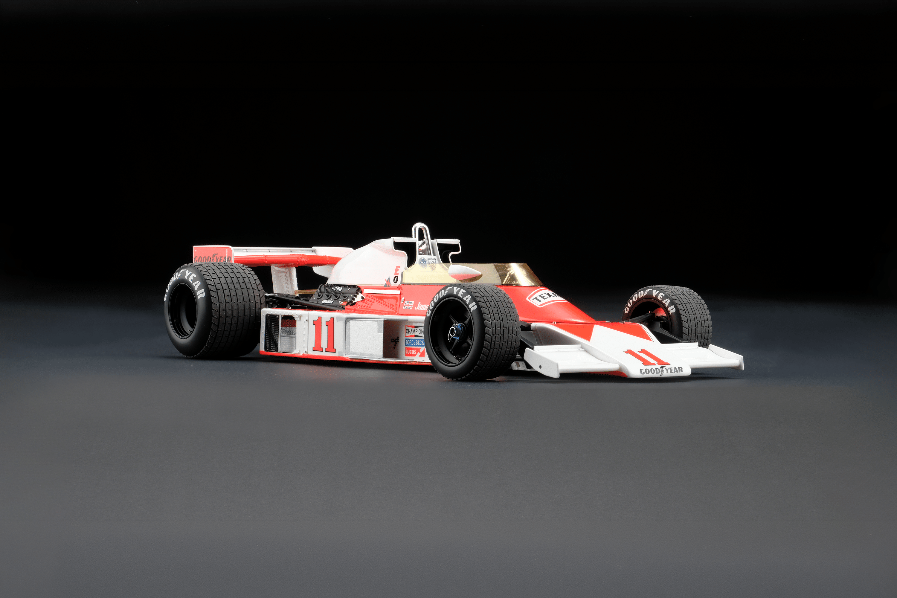 Amalgam 1:18 McLaren M23D 1976 Japanese GP James Hunt (M6349-SC1) Resin Model 2 Amalgam 1:18 McLaren M23D 1976 Japanese GP James Hunt (M6349-SC1) Resin Model - Image 2