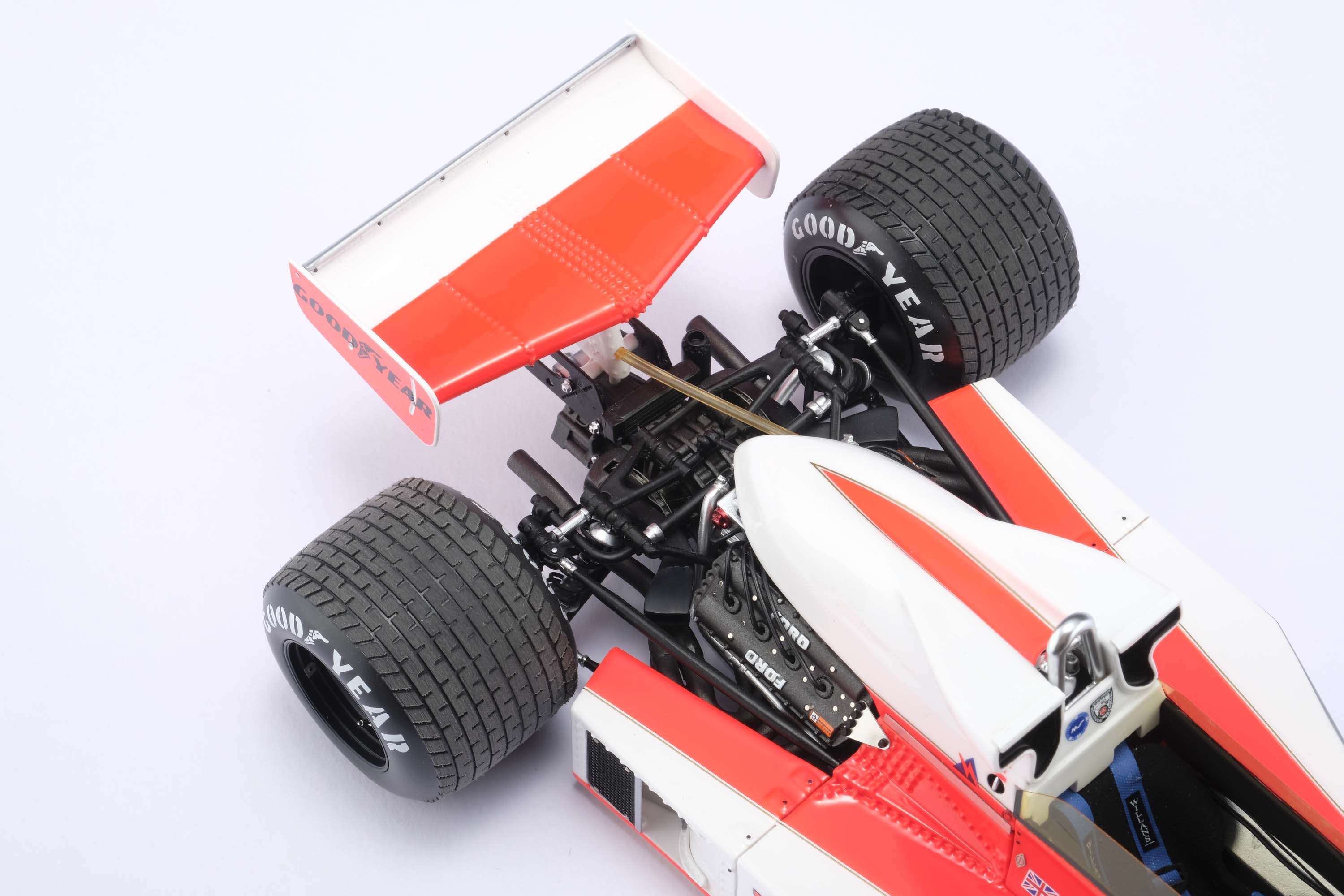Amalgam 1:18 McLaren M23D 1976 Japanese GP James Hunt (M6349-SC1) Resin Model 8 Amalgam 1:18 McLaren M23D 1976 Japanese GP James Hunt (M6349-SC1) Resin Model - Image 8