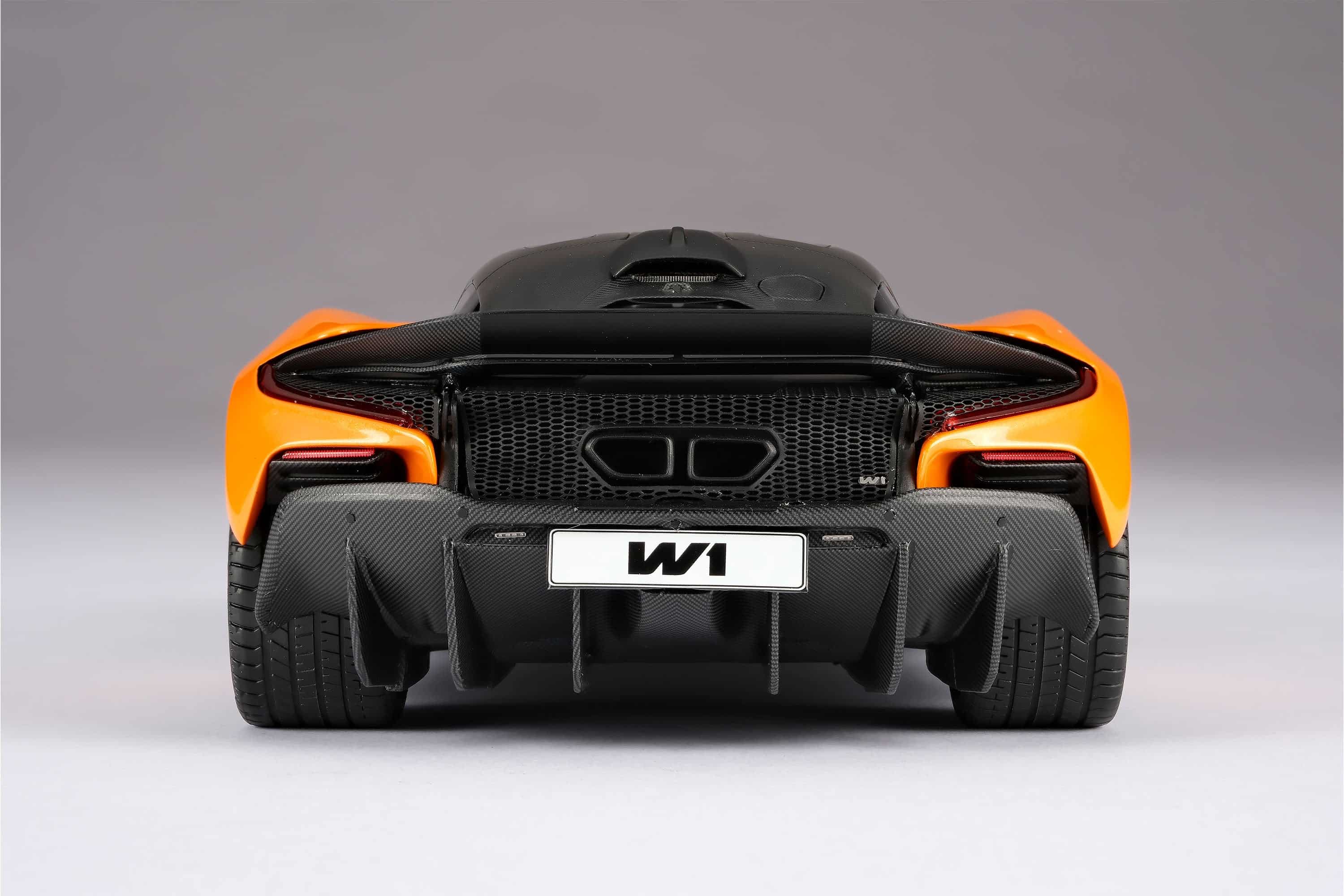 Amalgam 1:18 McLaren W1 Papaya Spark (M6350-SC1) Resin Model 10 Amalgam 1:18 McLaren W1 Papaya Spark (M6350-SC1) Resin Model - Image 10