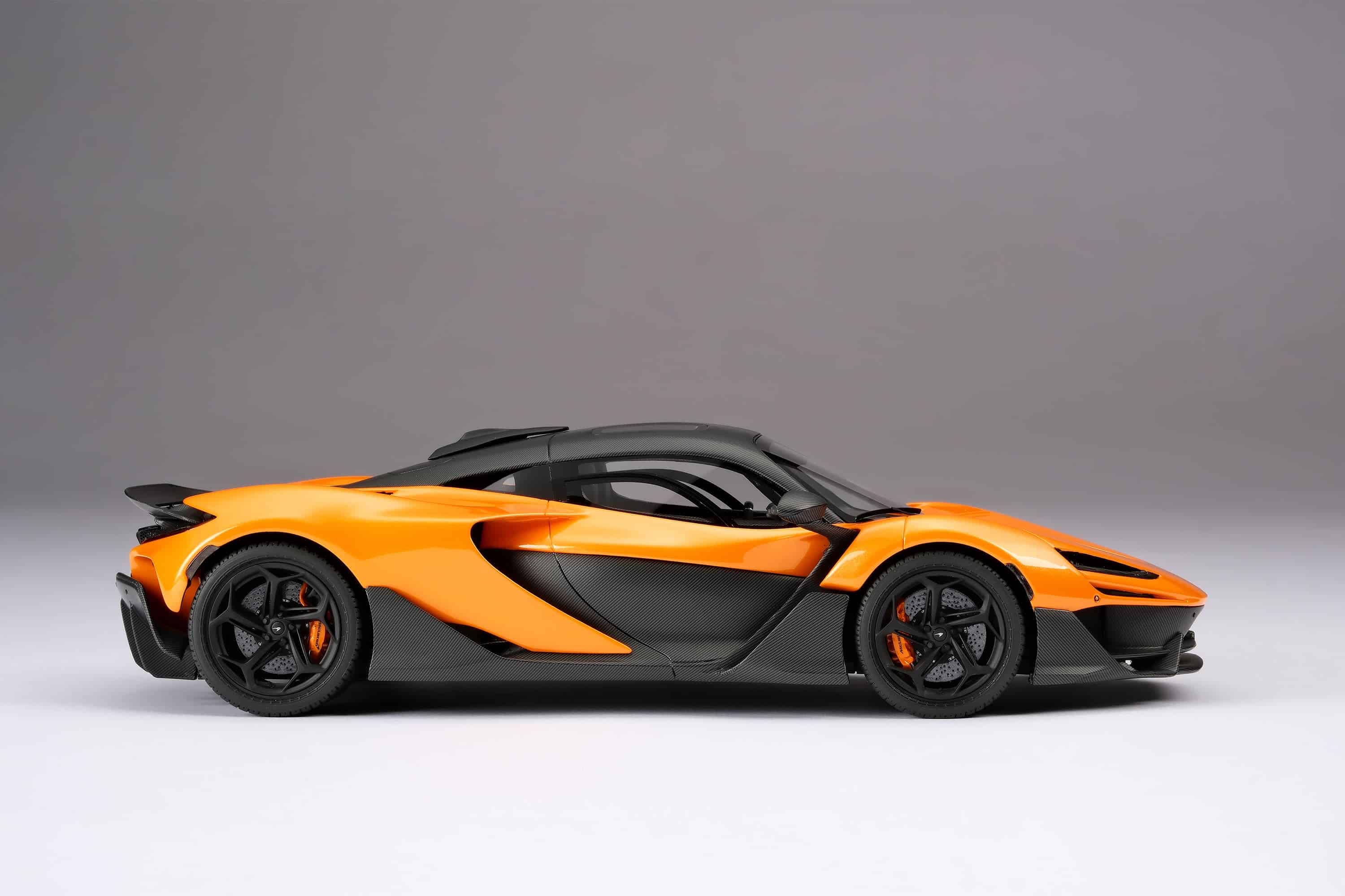 Amalgam 1:18 McLaren W1 Papaya Spark (M6350-SC1) Resin Model 8 Amalgam 1:18 McLaren W1 Papaya Spark (M6350-SC1) Resin Model - Image 8