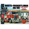 amt - 1:25 white freightliner sd/dd 75th anniversary (2-in-1 kit)